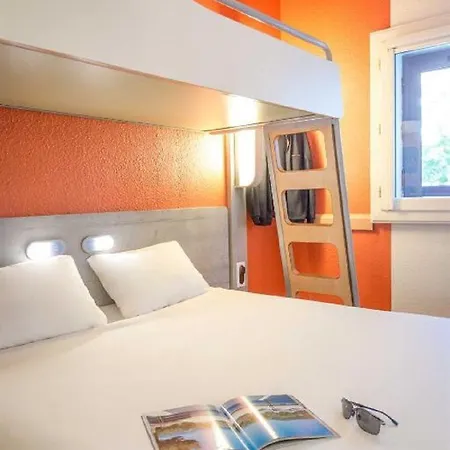 Ibis Budget Timone מלון