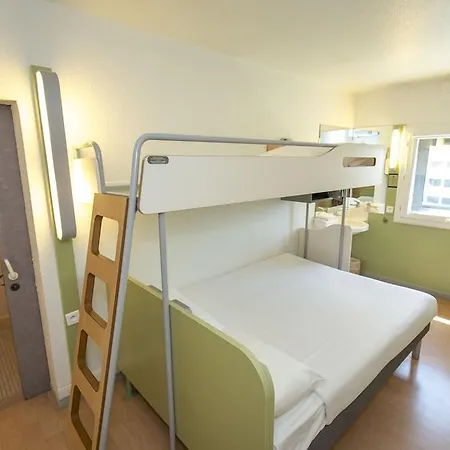 Ibis Budget Timone מלון
